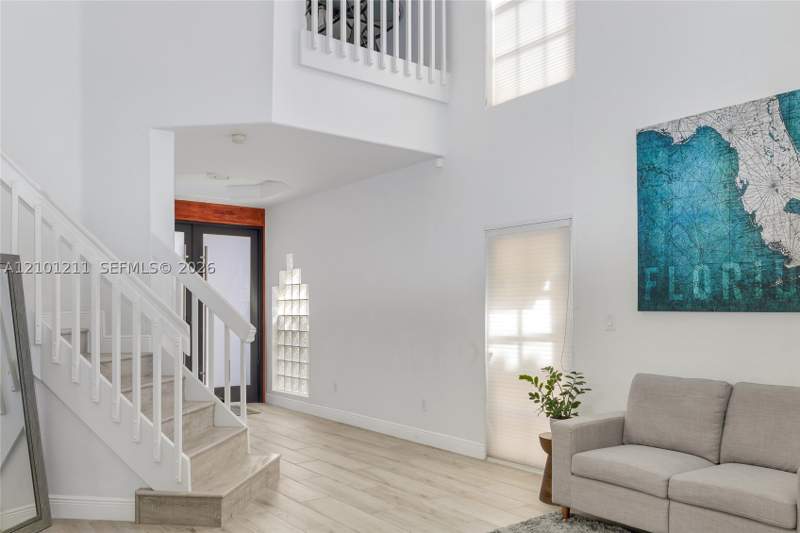 4 bedroom SingleFamilyResidence at 14739 SW 132nd Pl, The Point, Miami — photo 2