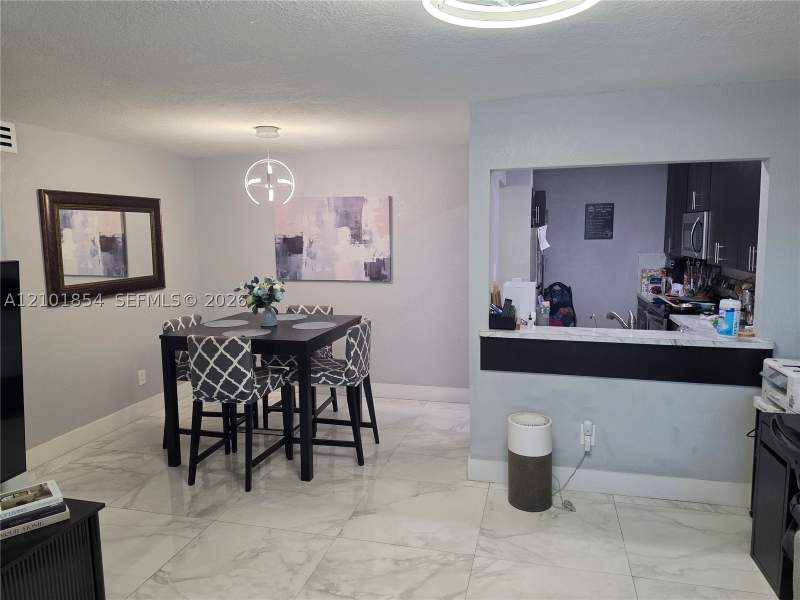 2 bedroom Condominium at 6605 W 26th Dr 22-18, Lago Grande Two Condo, Hialeah — photo 2