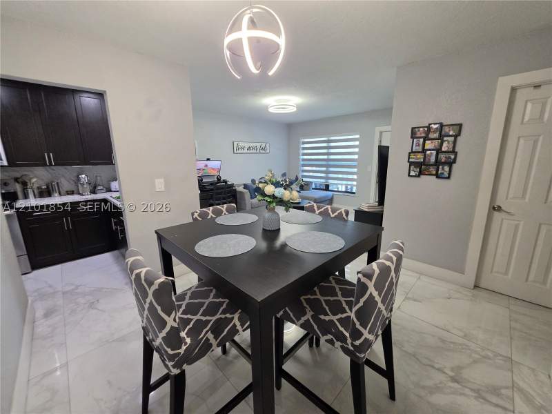 2 bedroom Condominium at 6605 W 26th Dr 22-18, Lago Grande Two Condo, Hialeah — photo 3