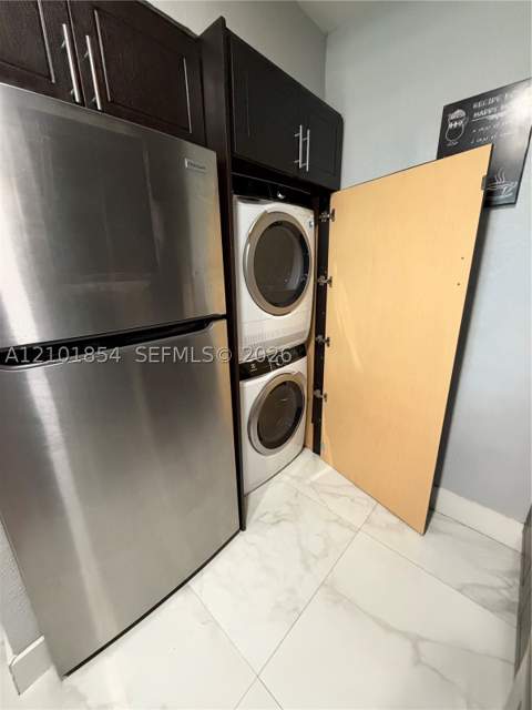 6605 W 26th Dr 22-18, Hialeah FL - photo 7 of 12