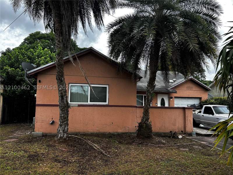 3 bedroom SingleFamilyResidence at 3450 NW 203rd St, Leslie Patio Homes Sec 2, Miami Gardens — photo 4