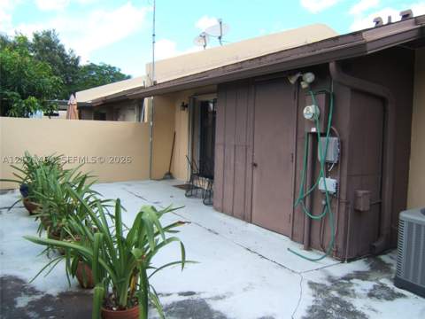 11954 SW 123rd Ct, Miami FL - photo 10 of 22