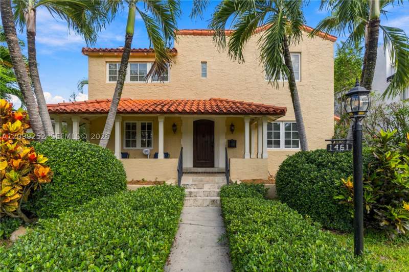 4 bedroom SingleFamilyResidence at 1461 Certosa Ave, Coral Gables Riviera Sec, Coral Gables — photo 3