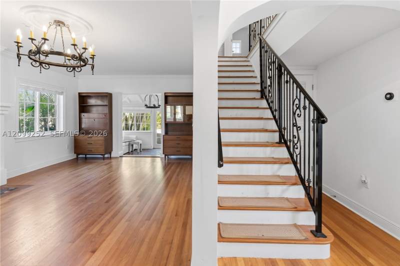 4 bedroom SingleFamilyResidence at 1461 Certosa Ave, Coral Gables Riviera Sec, Coral Gables — photo 5