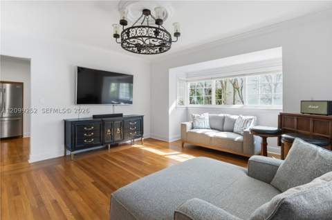 1461 Certosa Ave, Coral Gables FL - photo 8 of 40