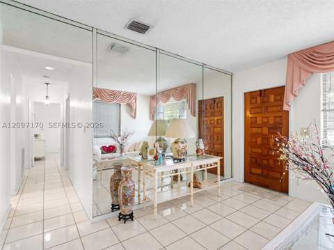 1075 W 32nd St, Hialeah FL - photo 6 of 25