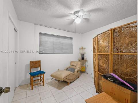 1075 W 32nd St, Hialeah FL - photo 9 of 25