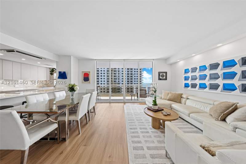 2 bedroom Condominium at 901 Brickell Key Blvd 2403, Carbonell Condo, Miami — photo 4