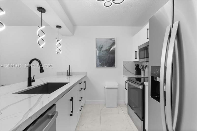 1 bedroom Condominium at 1200 Brickell Bay Dr 1907, The Club At Brickell Bay, Miami — photo 5