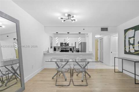 1200 Brickell Bay Dr 1907, Miami FL - photo 8 of 35