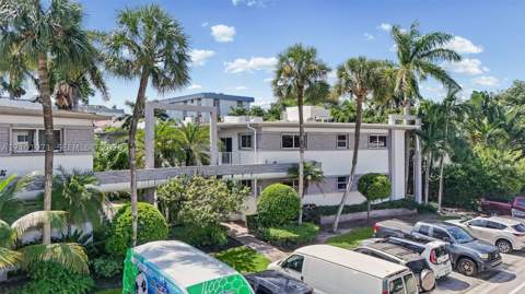 1150 99th St 25, Bay Harbor Islands FL - photo 9 of 37