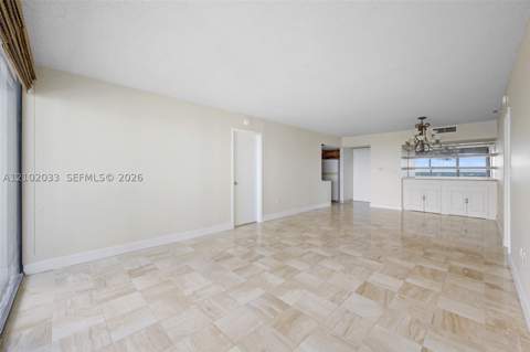 20505 E Country Club Dr 1434, Aventura FL - photo 6 of 26
