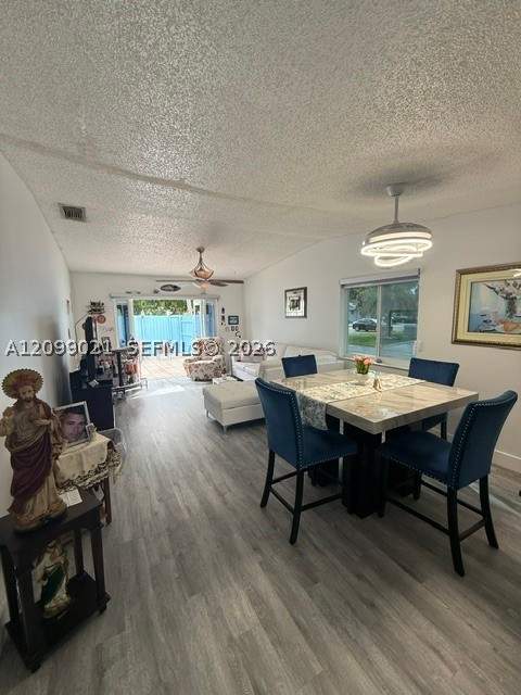 5641 SW 139th Pl, Miami FL - photo 7 of 37