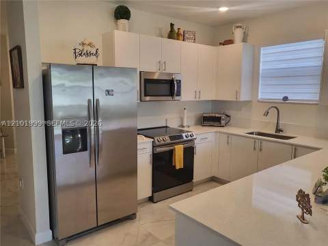 16343 SW 290th Ter, Homestead FL - photo 11 of 23