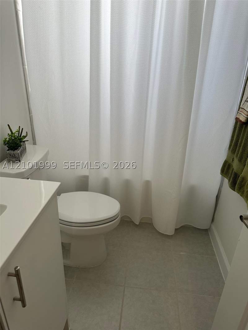 4 bedroom SingleFamilyResidence at 16343 SW 290th Ter, Paradise Pines, Homestead — photo 5