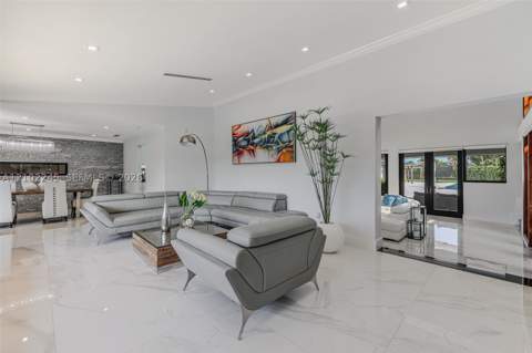 13801 SW 34th St, Miami FL - photo 7 of 98