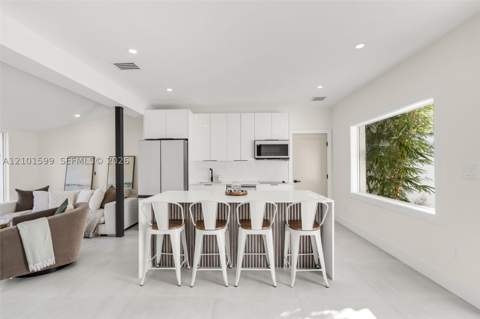 1371 71st St, Miami Beach FL - photo 6 of 44