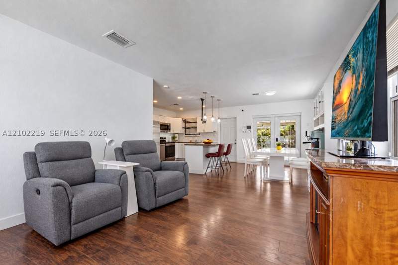 4 bedroom SingleFamilyResidence at 3010 NW 158th St, Pine Tree Park 1st Addn, Miami Gardens — photo 5
