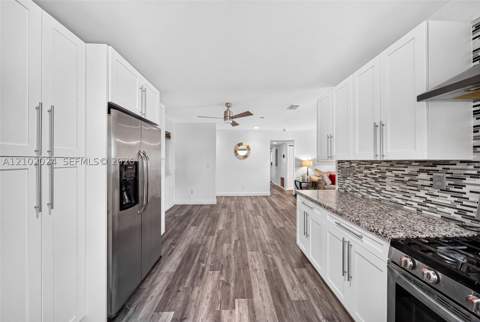 8920 SW 197th St, Cutler Bay FL - photo 10 of 35