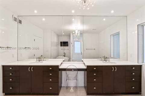 20205 W Oak Haven Cir, Miami FL - photo 12 of 95
