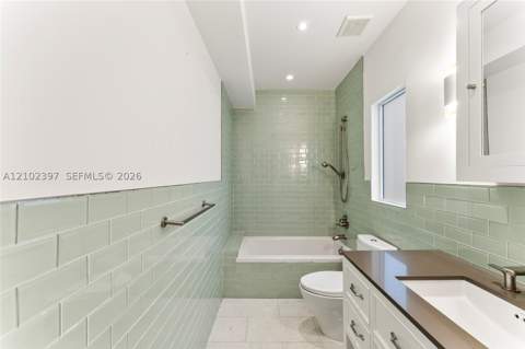 20205 W Oak Haven Cir, Miami FL - photo 19 of 95