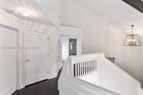 20205 W Oak Haven Cir, Miami FL - photo 23 of 95