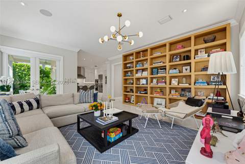 4100 Hardie Ave, Miami FL - photo 11 of 31