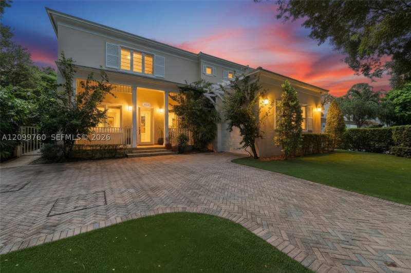 5 bedroom SingleFamilyResidence at 4100 Hardie Ave, Eleda, Miami — photo 2