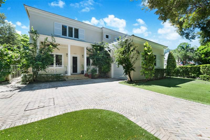 5 bedroom SingleFamilyResidence at 4100 Hardie Ave, Eleda, Miami — photo 3