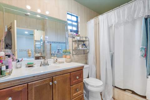 348 NE 118th St, Miami FL - photo 18 of 33