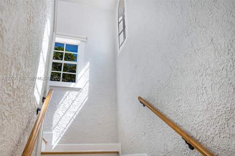 1209 La Mancha Ave, Coral Gables FL - photo 21 of 52