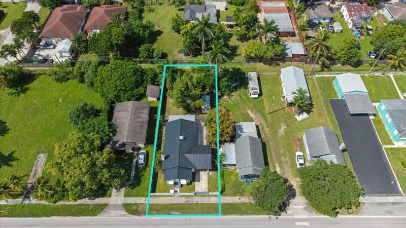 2 bedroom SingleFamilyResidence at 630 NW 6 Avenue, Blvd Addn, Homestead — photo 3