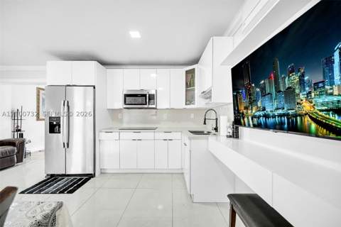 1271 W 79th St, Hialeah FL - photo 11 of 29