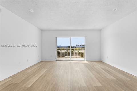 3770 NE 171st St 402, North Miami Beach FL - photo 8 of 33