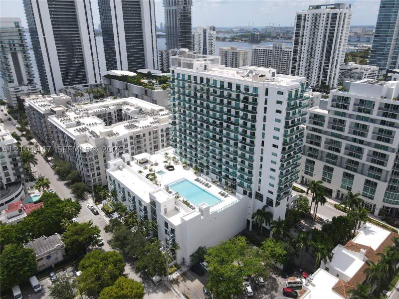 1 bedroom Condominium at 333 NE 24th St 1411, Gallery Art Condo, Miami — photo 2