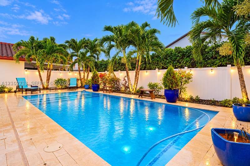 4 bedroom SingleFamilyResidence at 14716 SW 111th Ter, Sunfish At The Hammocks, Miami — photo 2