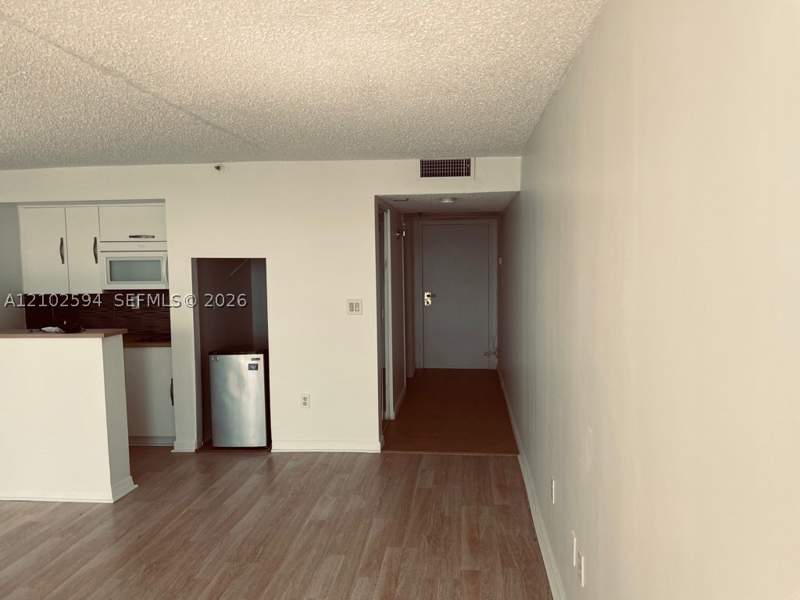 0 bedroom Condominium at 555 NE 15th St 412, Venetia Condo, Miami — photo 5