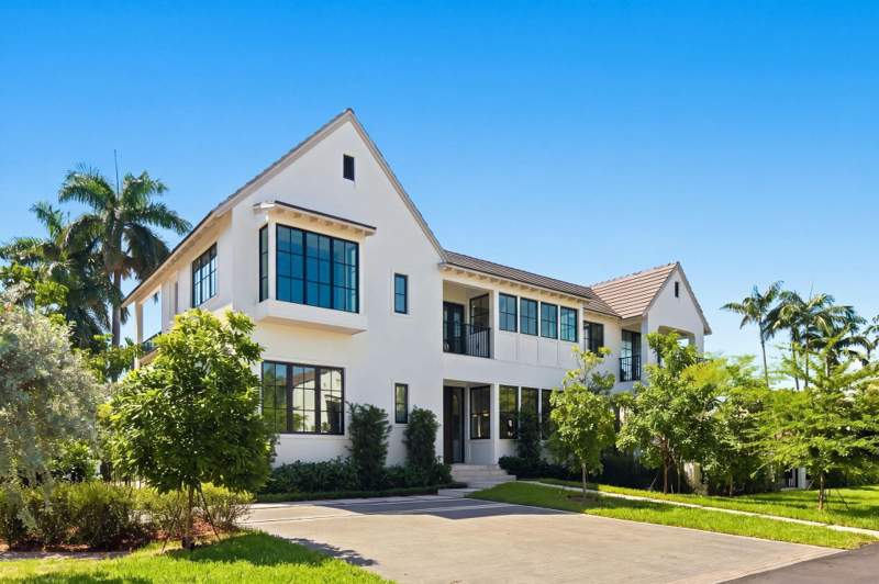 4 bedroom SingleFamilyResidence at 5262 La Gorce Drive, Beach View Sub, Miami Beach — photo 3