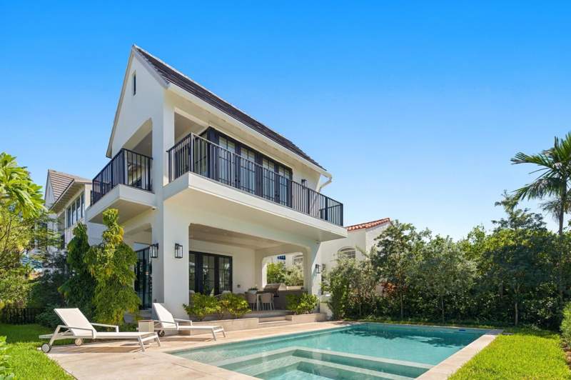 4 bedroom SingleFamilyResidence at 5262 La Gorce Drive, Beach View Sub, Miami Beach — photo 4