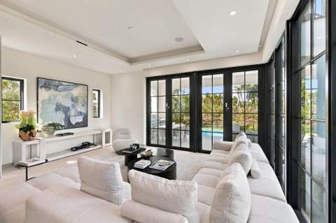 5262 La Gorce Drive, Miami Beach FL - photo 8 of 35