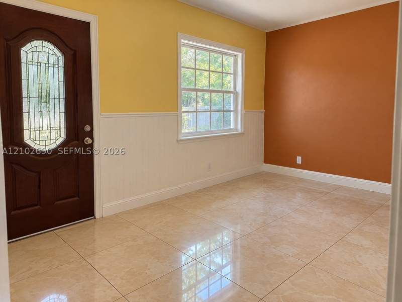 4 bedroom SingleFamilyResidence at 12600 NW 13th Ave, Sunkist Grove, North Miami — photo 4