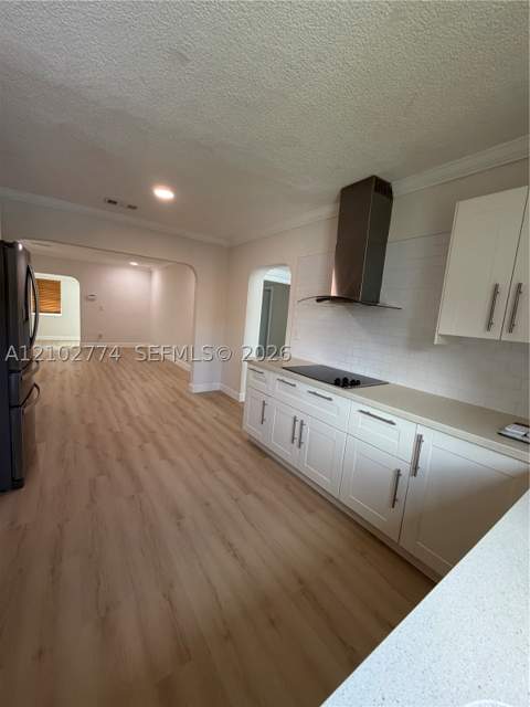 4335 SW 10th St, Miami FL - photo 6 of 19