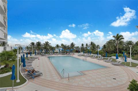 100 Lincoln Rd 1008, Miami Beach FL - photo 7 of 18