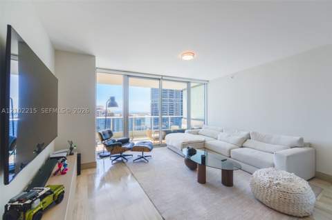200 Biscayne Boulevard Way 3905, Miami FL - photo 10 of 45