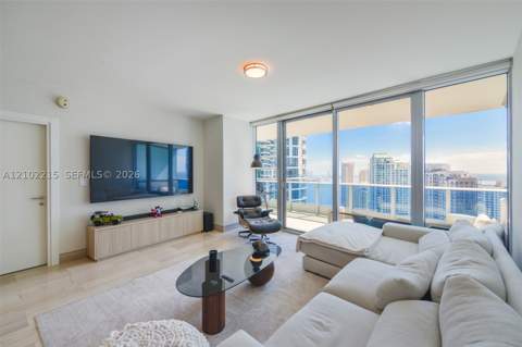 200 Biscayne Boulevard Way 3905, Miami FL - photo 12 of 45