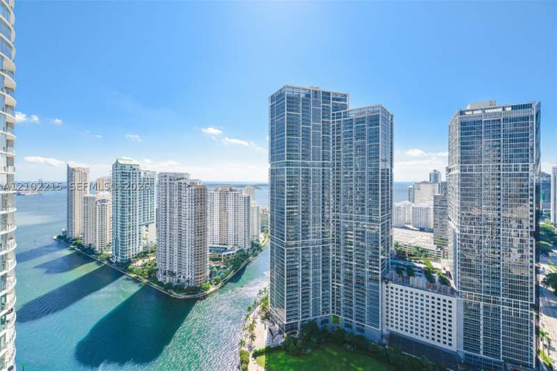 1 bedroom Condominium at 200 Biscayne Boulevard Way 3905, Epic West Condo, Miami — photo 2