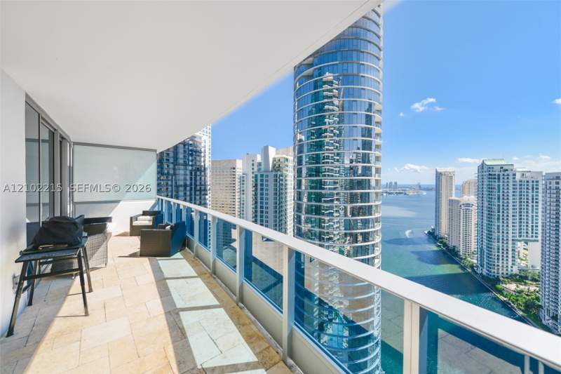 1 bedroom Condominium at 200 Biscayne Boulevard Way 3905, Epic West Condo, Miami — photo 4