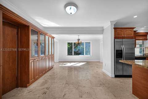 5845 SW 94th Pl, Miami FL - photo 12 of 39