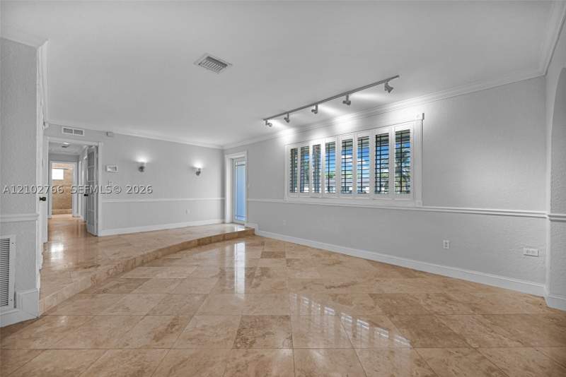 3 bedroom SingleFamilyResidence at 5845 SW 94th Pl, Darlington Manor, Miami — photo 3