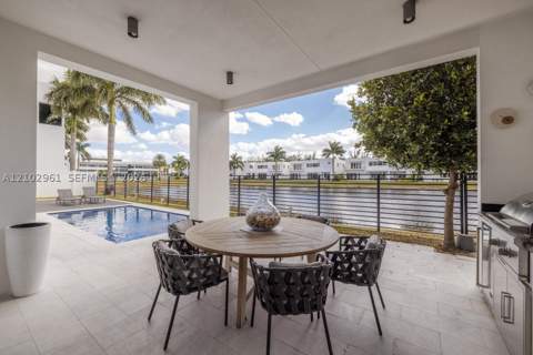 10250 NW 75th Ter, Doral FL - photo 17 of 20